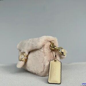 Pillow Tabby Shoulder Bag 18 In Shearling